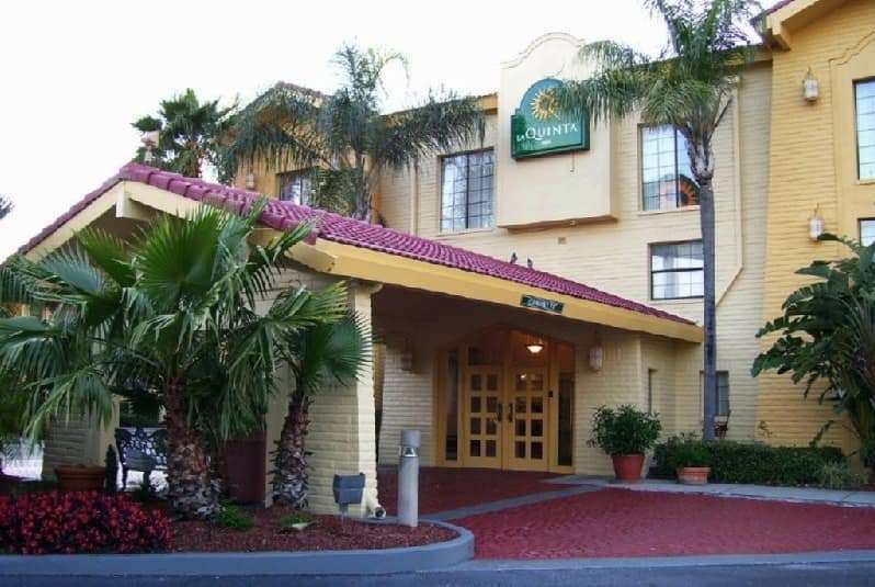La Quinta Inn By Wyndham Tampa Bay Pinellas Park Clearwater Exterior photo